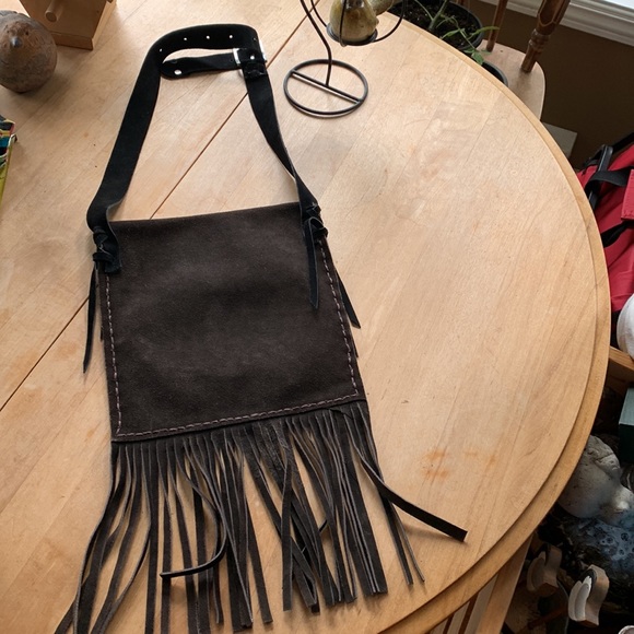 Boho Vintage leather purse with fringe 💃🏻 - Picture 8 of 8